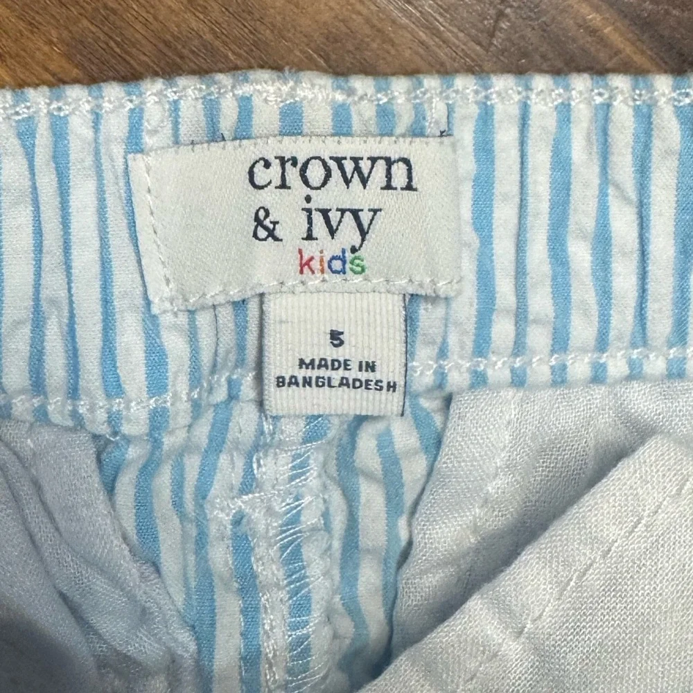 Crown & Ivy boys seersucker shorts BUNDLE Size 5 - Picture 3 of 5